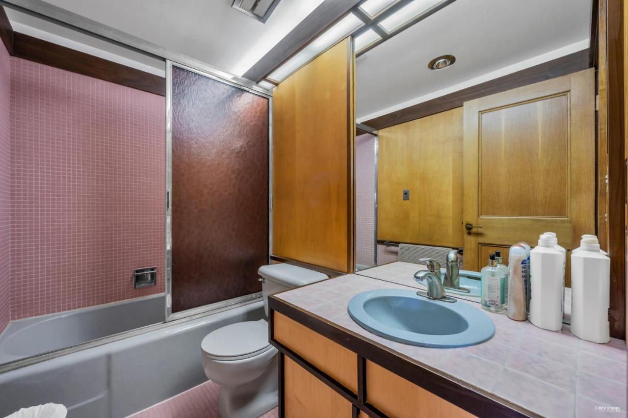 Historic Specious Home In Vancouver West Экстерьер фото
